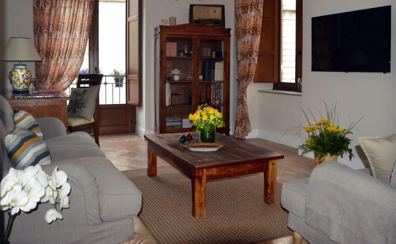 Donna Chiara Bed & Breakfast Nusco Exterior foto